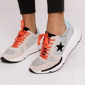 White Raven Quincy Glitter Sneaker, Size 7